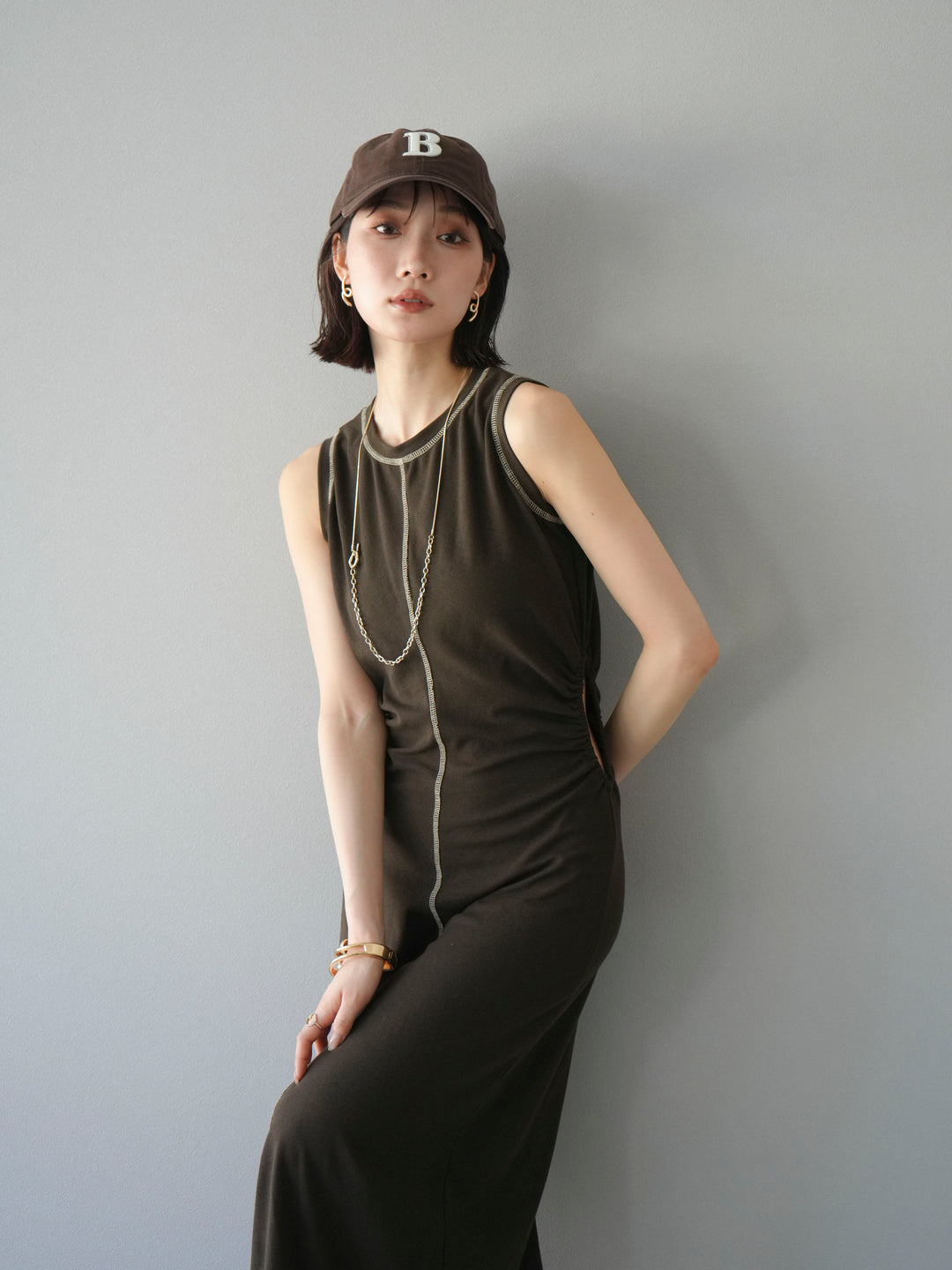 [予約]ウエストオープンステッチカットワンピース/ブラウン