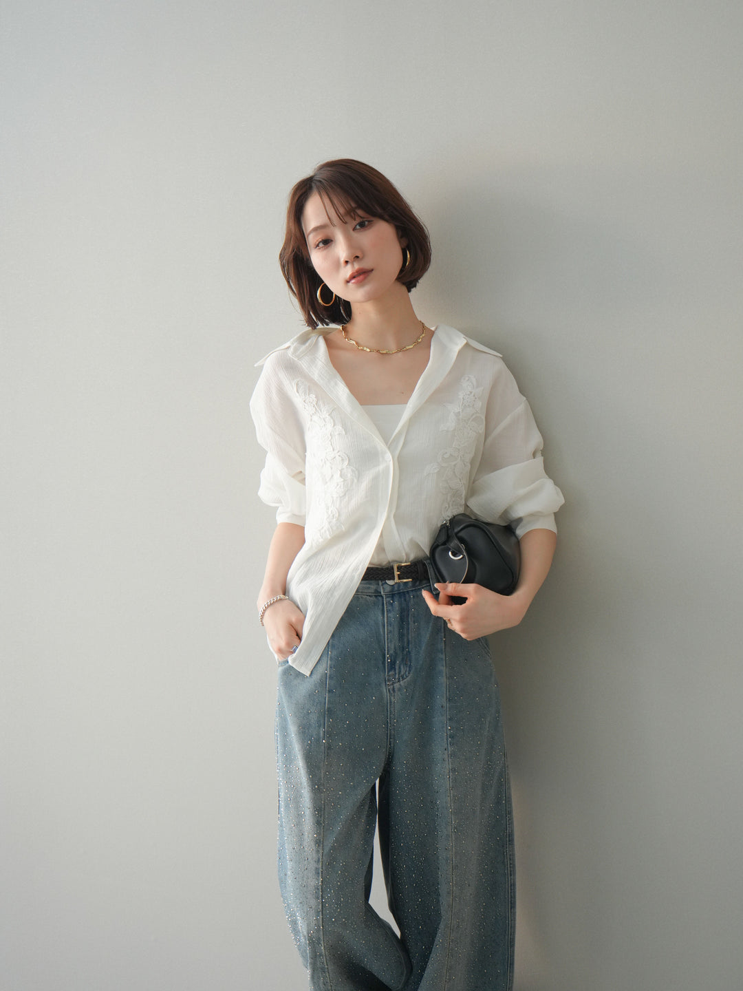 [SET]楊柳刺繍ブラウス+フロントビジューカーブデニムパンツ(2set)