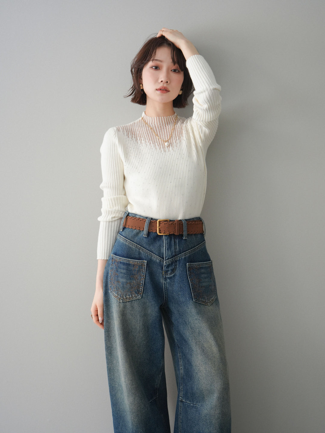 [SET]シアー切替スパンコールリブニットトップス+ベルト付ポケット刺繍カーブデニムパンツ(2set)