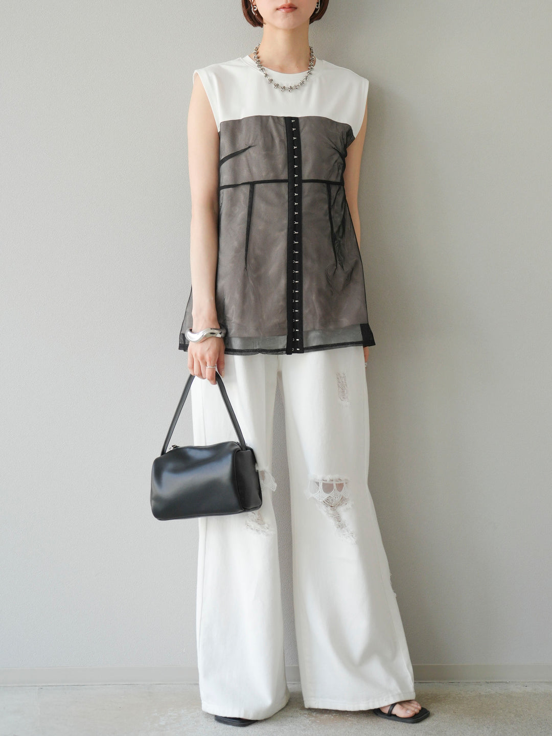 [預訂] 薄紗對接鉤設計剪裁套頭衫/脫下