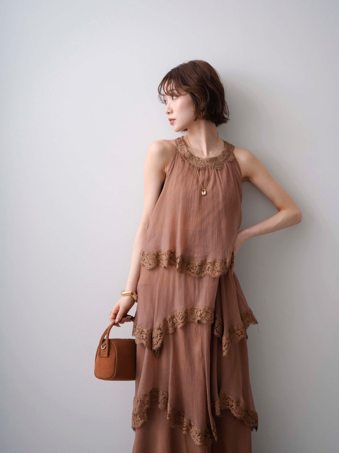 [予約]レースヘムティアードノースリドレス/brown