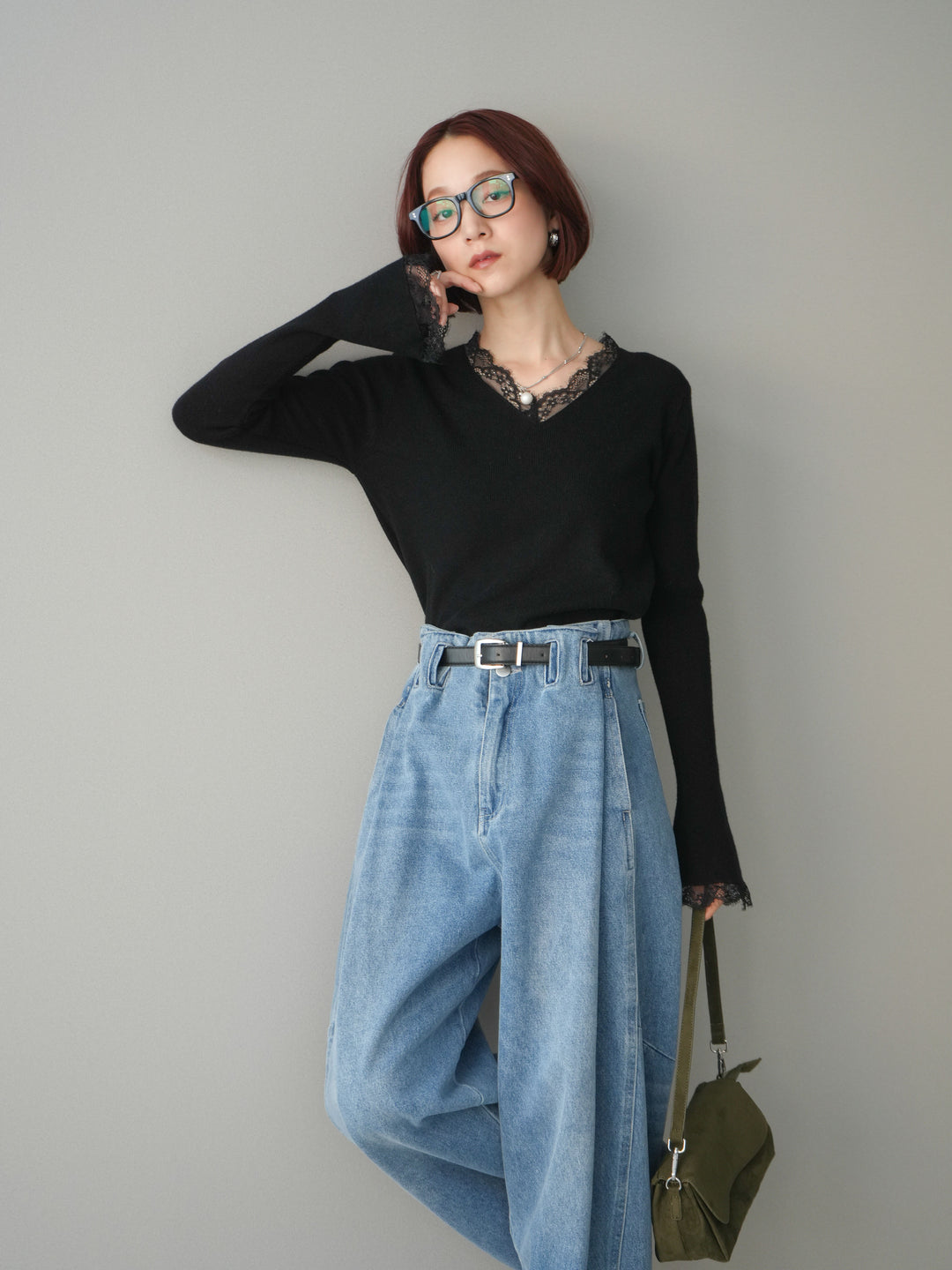 [SET]レースドッキングVネックニットトップス+ハイウエストベルトループデザインデニムパンツ(2set)