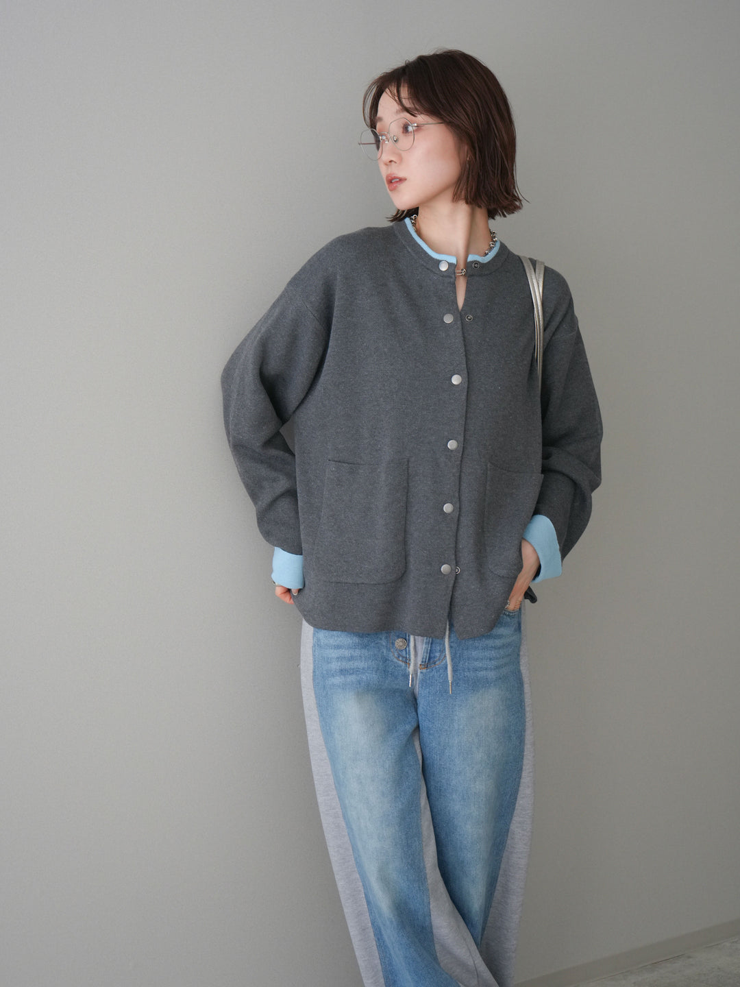 [SET]バイカラーオーバーニットカーディガン+デニム切替スウェットパンツ(2set)