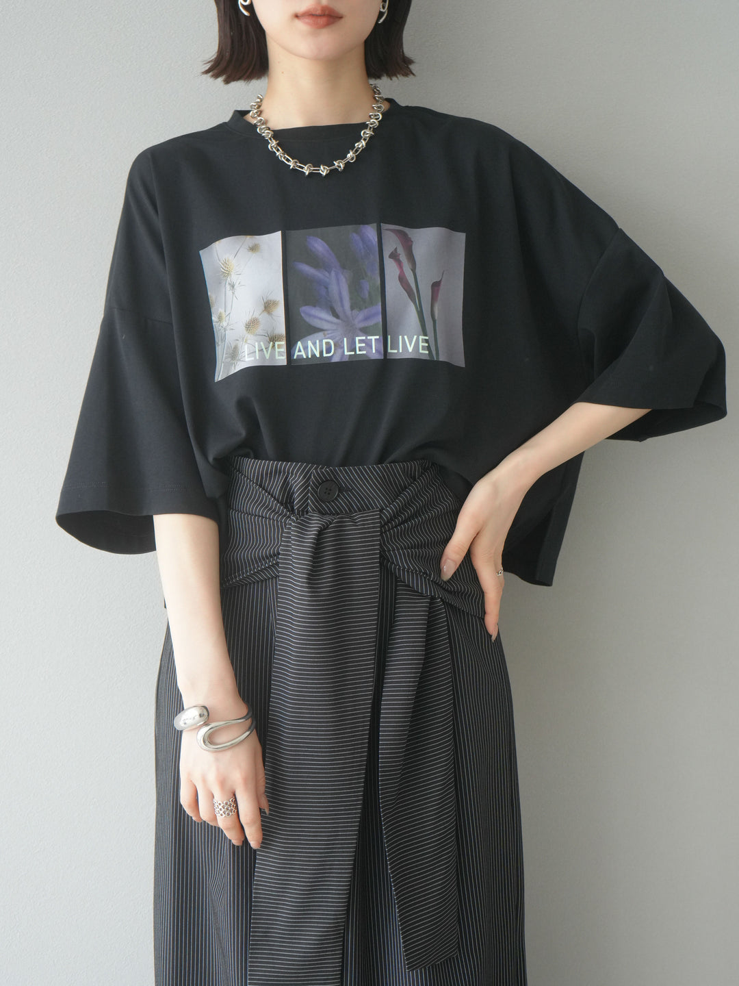 [預購] 光滑照片印花Logo變色短T卹/黑色