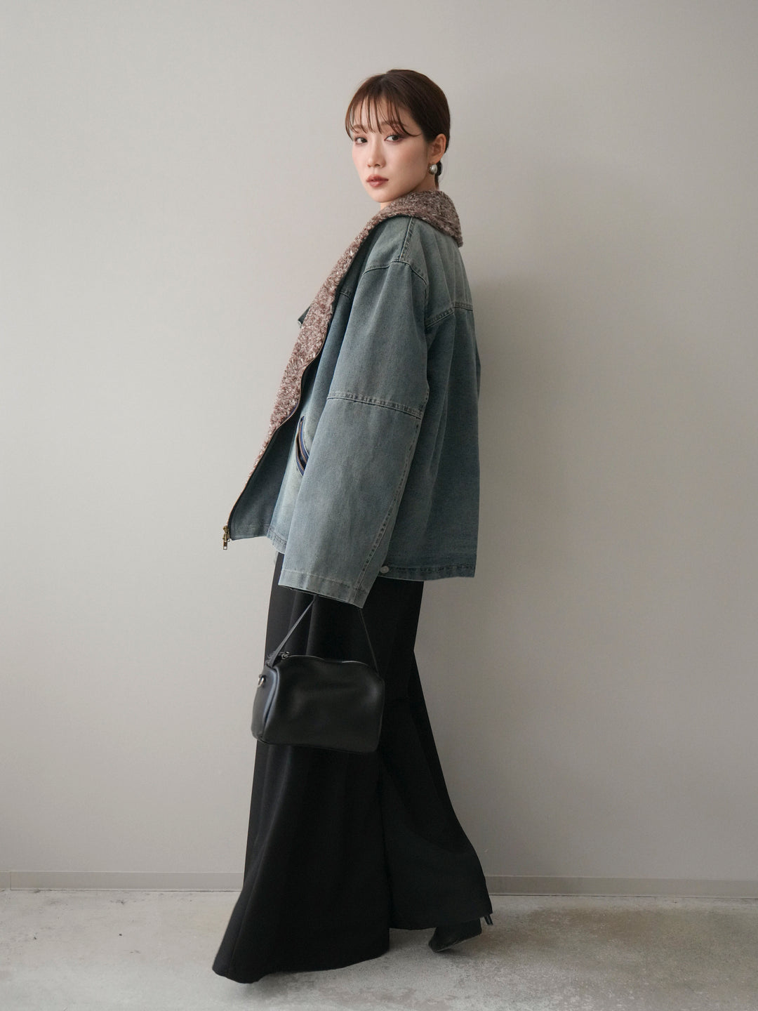 [SET]ミックスボアデニムジャケット+テープベルトタックバギーパンツ(2set)