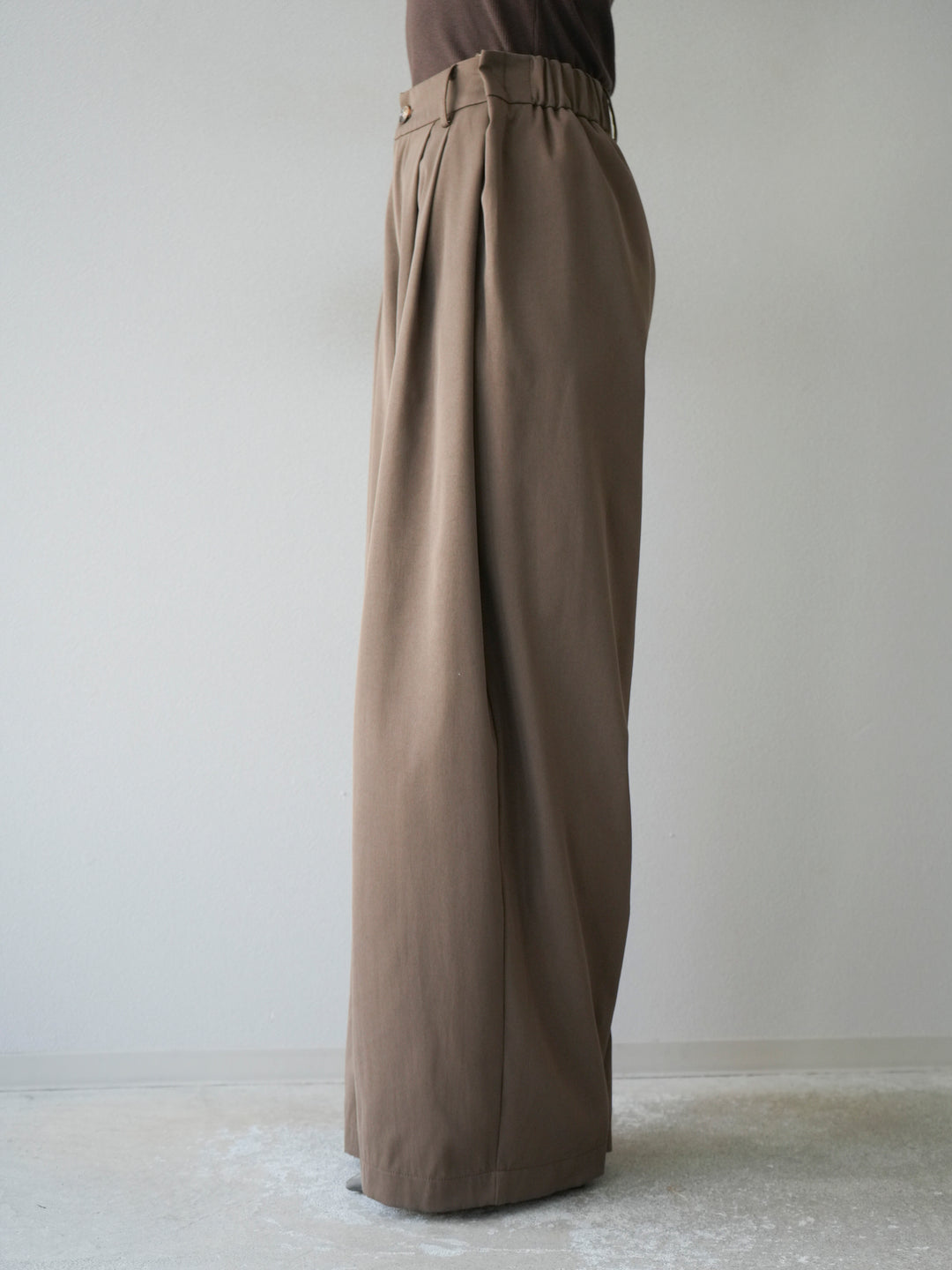 [予約]タックデザインワイドパンツ/ブラウン