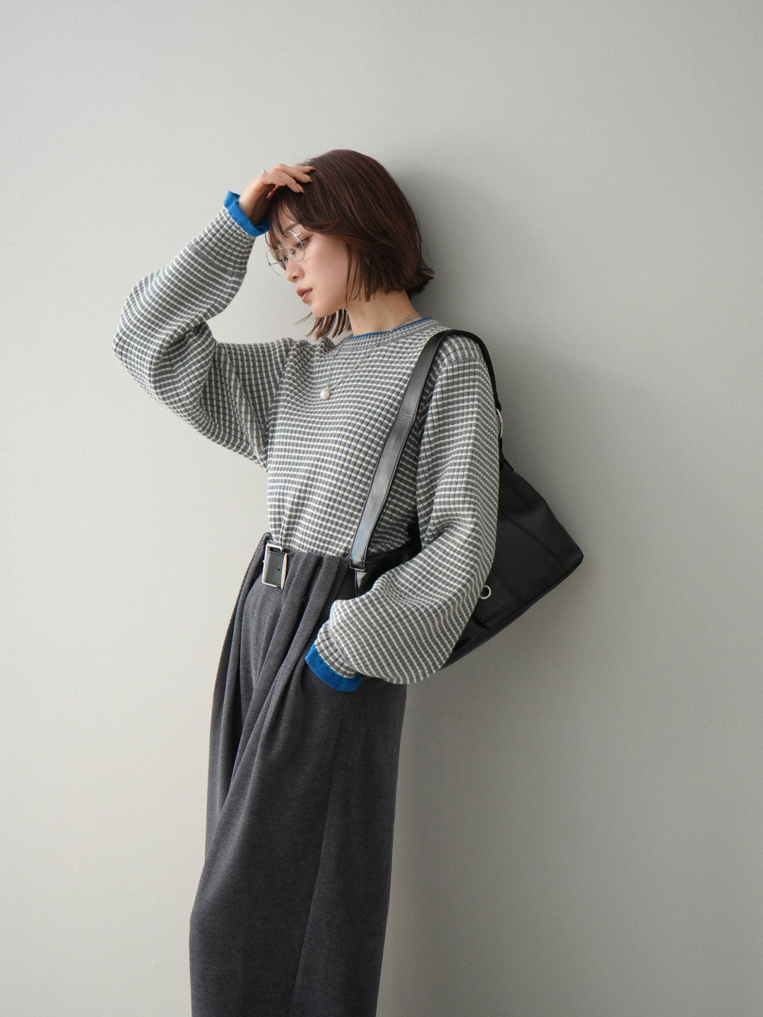 [予約]ラメ異素材ボーダーリブニットプルオーバー/charcoal×blue