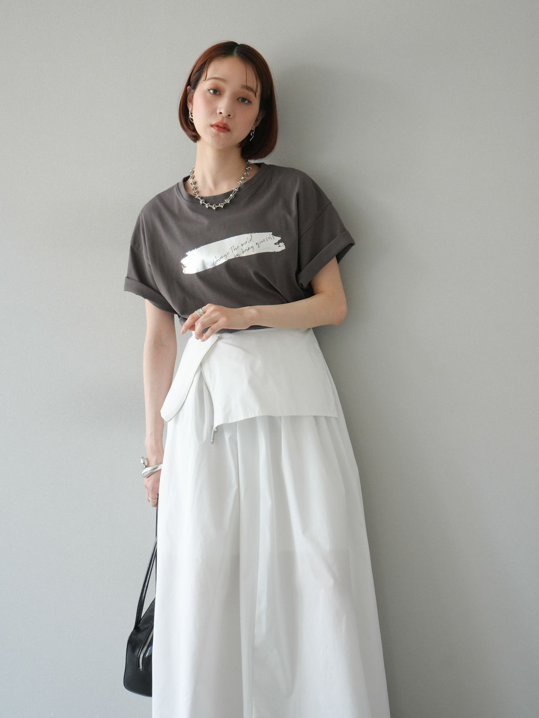 [予約]箔プリントTシャツ/チャコールシルバー