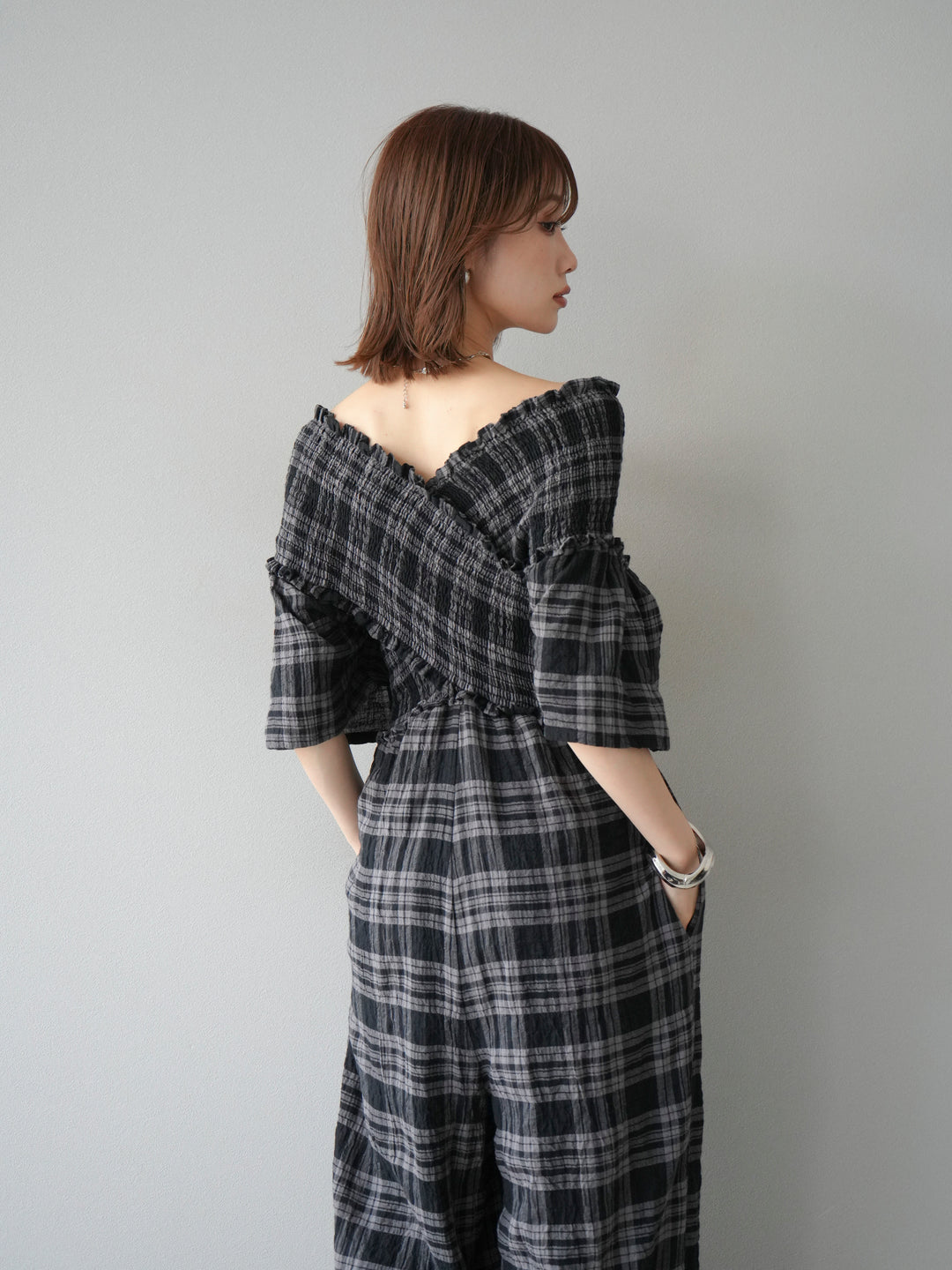 [予約]チェック柄ハーフスリーブシャーリングクロスサロペット/ブラック