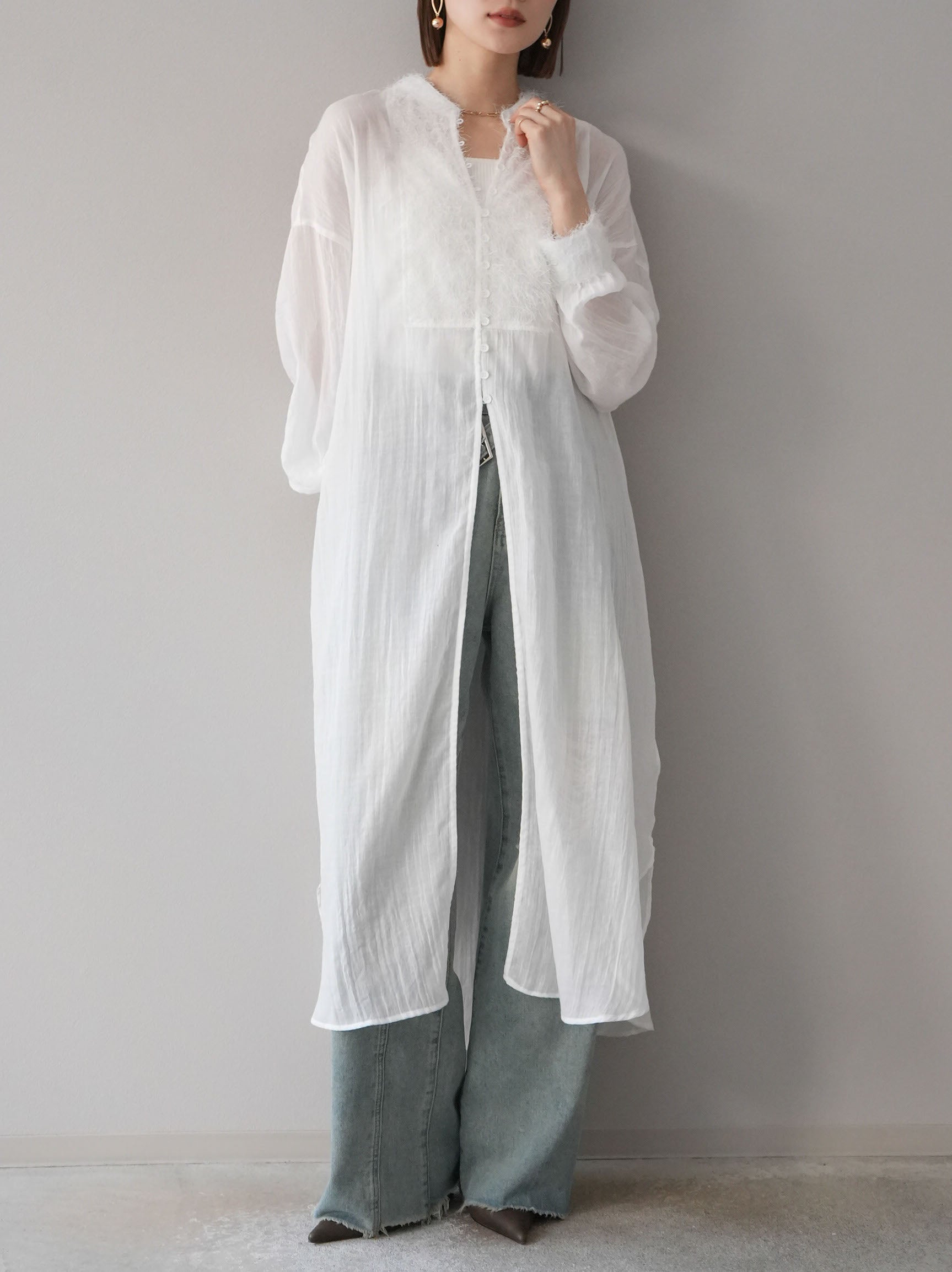 予約]フラッフィーフリンジガーゼロングシャツ/オフ – Lumier