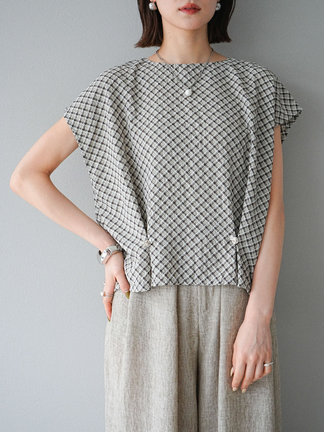 [予約]チェック柄タックデザインフレンチスリーブトップス/ブラック