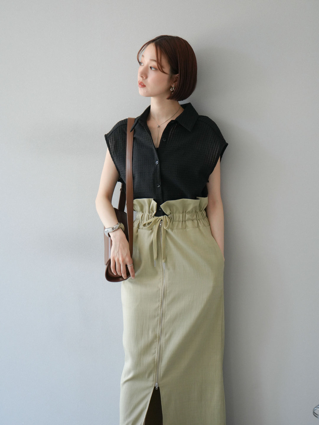 [SET]シアーチェックノースリーブシャツ+ヘザーエステルギャザージップスカート(2set)