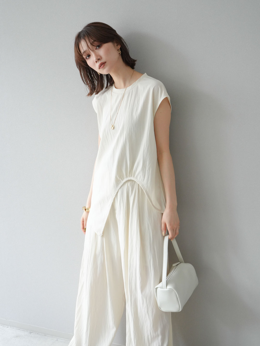 [SET] 不對稱套頭衫＆寬褲 SET UP（2套）