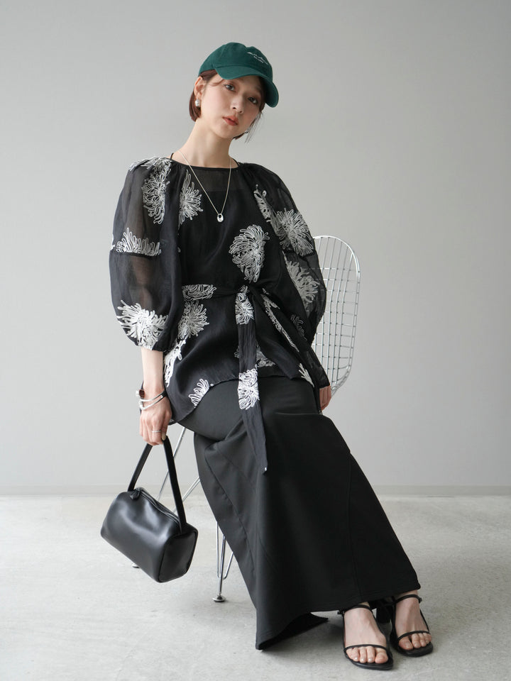 [予約]刺繍シアーバルーンスリーブブラウス/ブラック