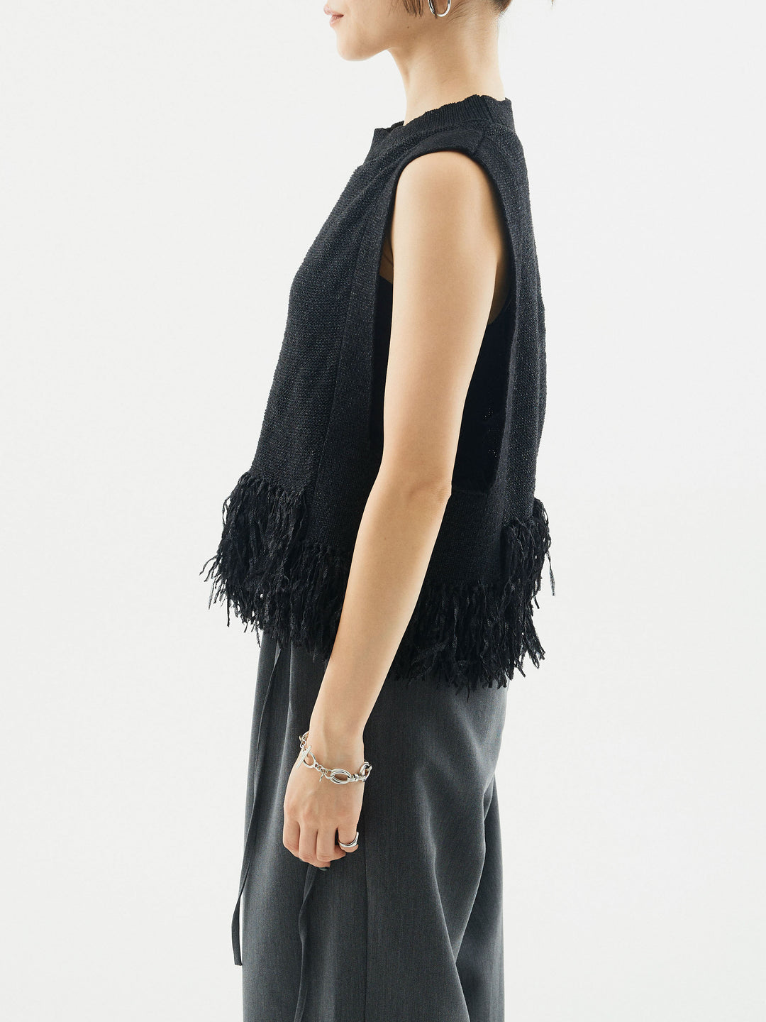 [予約]フェザーヤーンニットベスト/ブラック