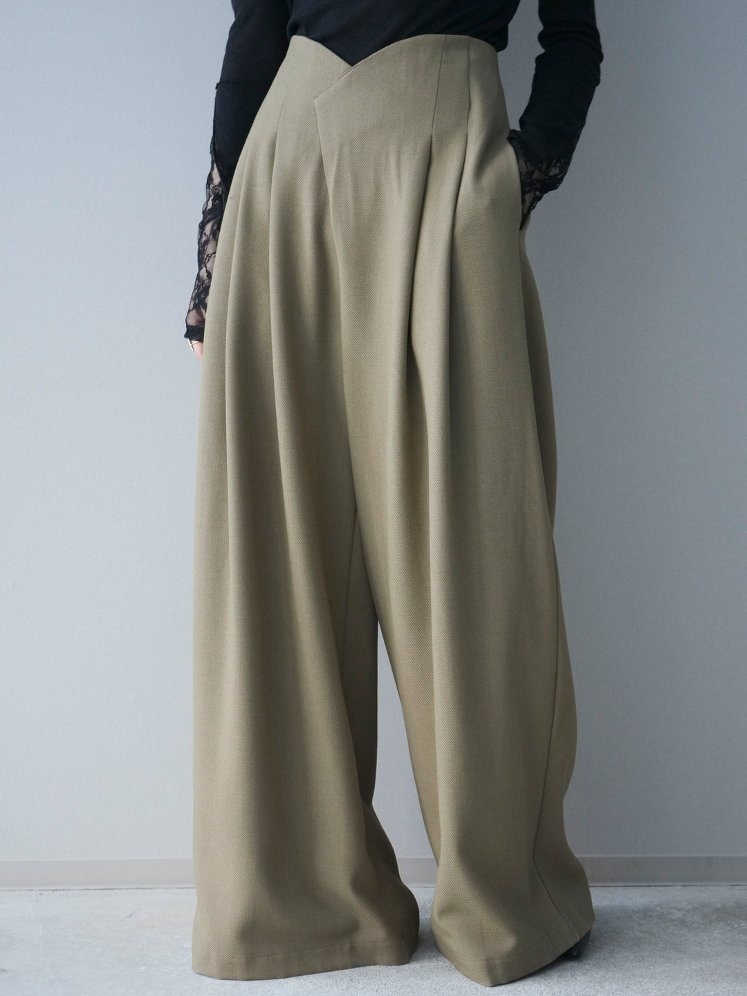 [予約]デザインハイウエストワイドパンツ/olive