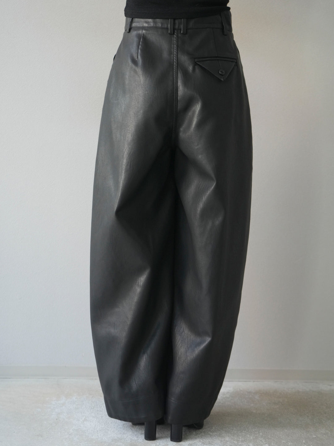 [予約]ヴィンテージレザーバギーパンツ/black