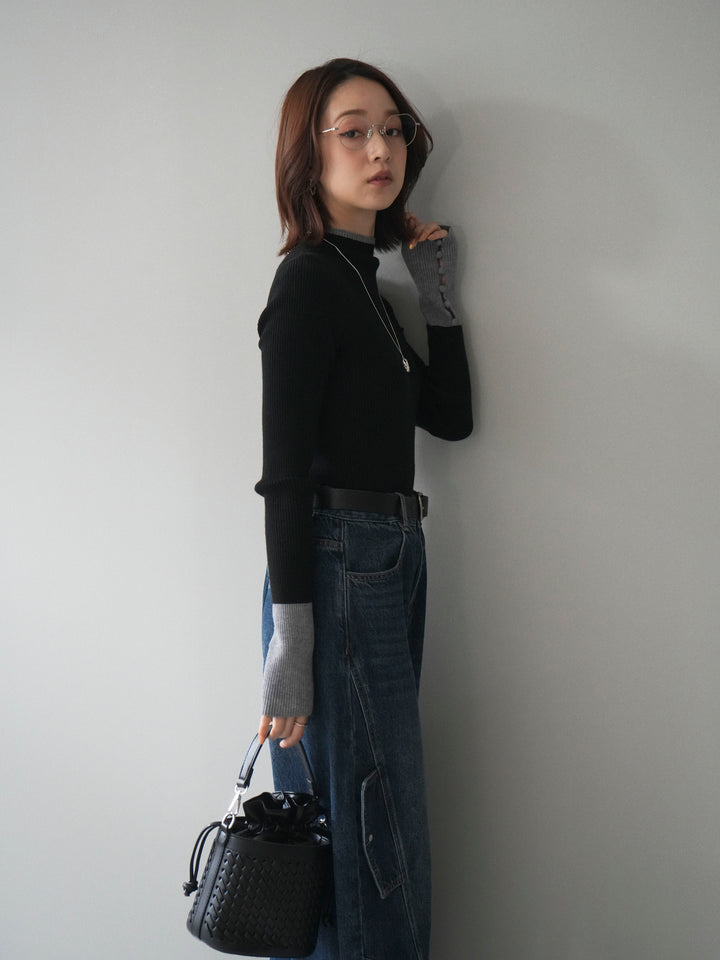 [予約]袖ボタンハイネック配色リブニットトップス/black