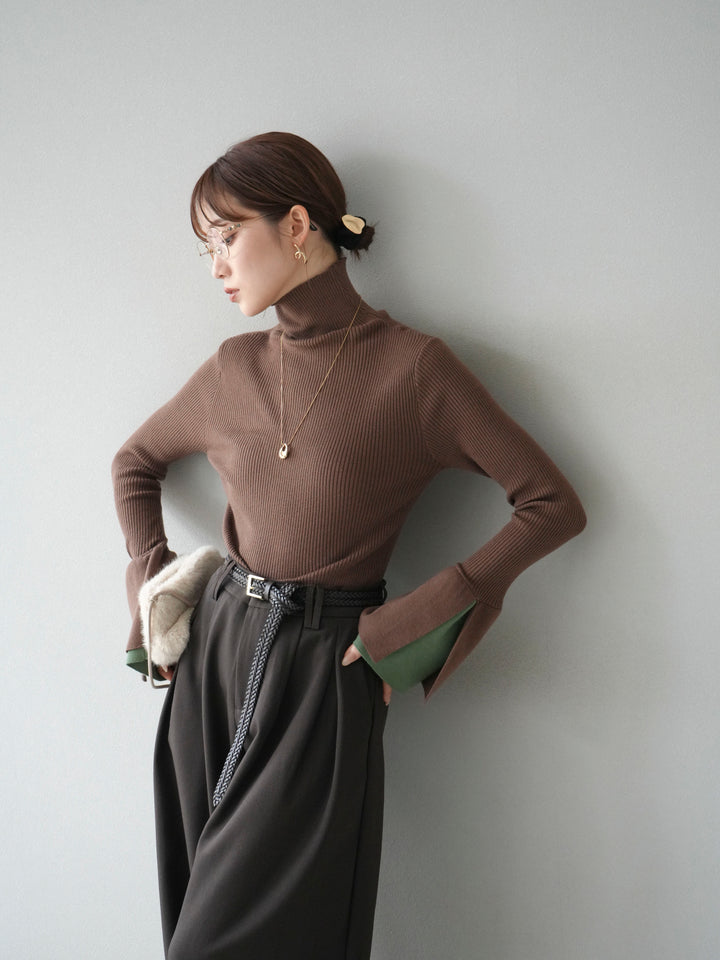 [SET] 疊層喇叭袖高領針織上衣 + 雙褶寬褲 (2 套)