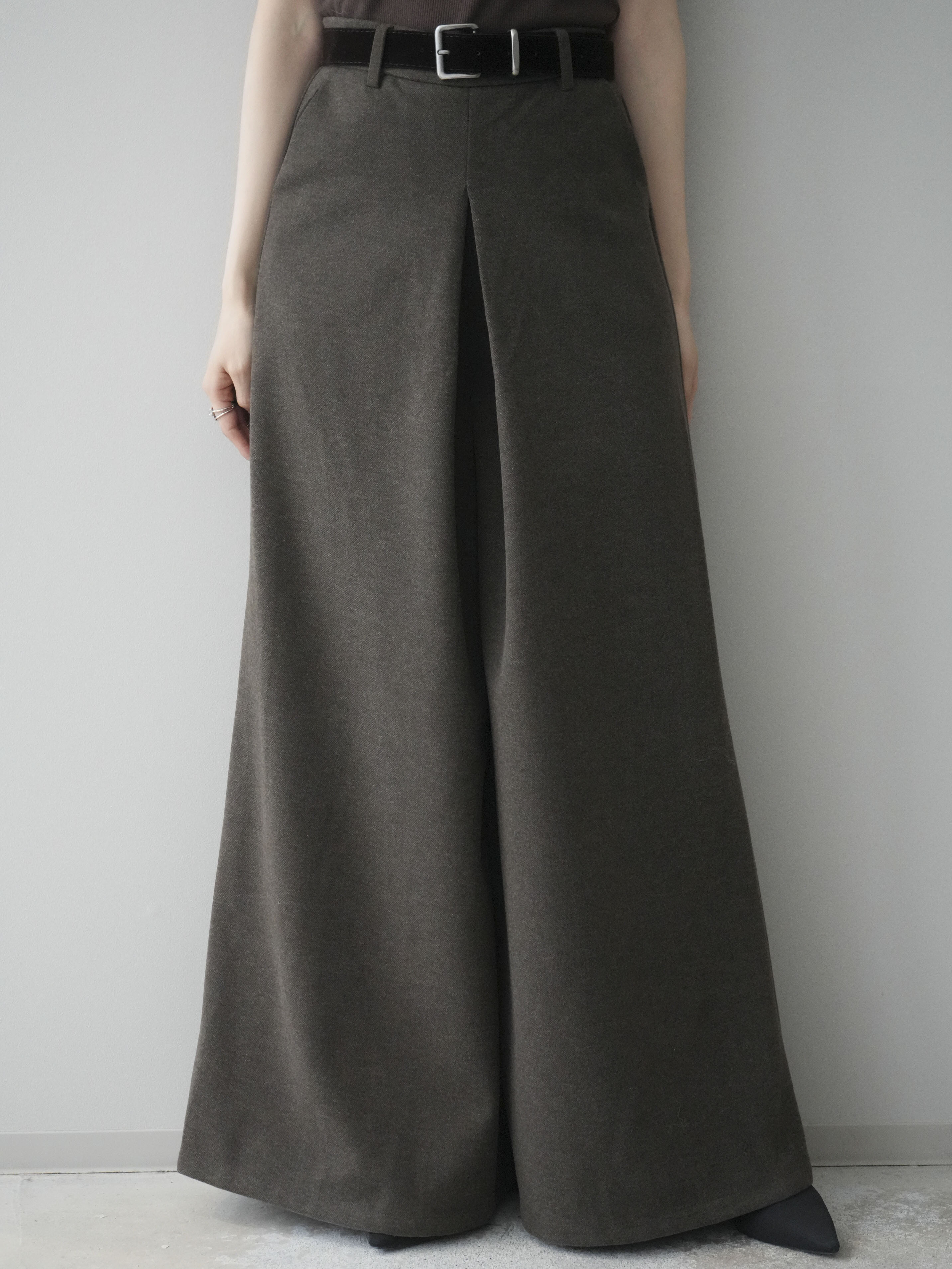 【わい】TIGHTBOOTH PRODUCTION ベルテッドワイドパンツ 中古・古着通販】TIGHTBOOTH PRODUCTION (タイトブースプロダクション