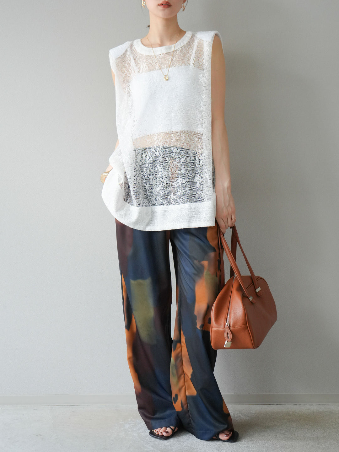 [予約]シャイニーレースプルオーバー/オフホワイト