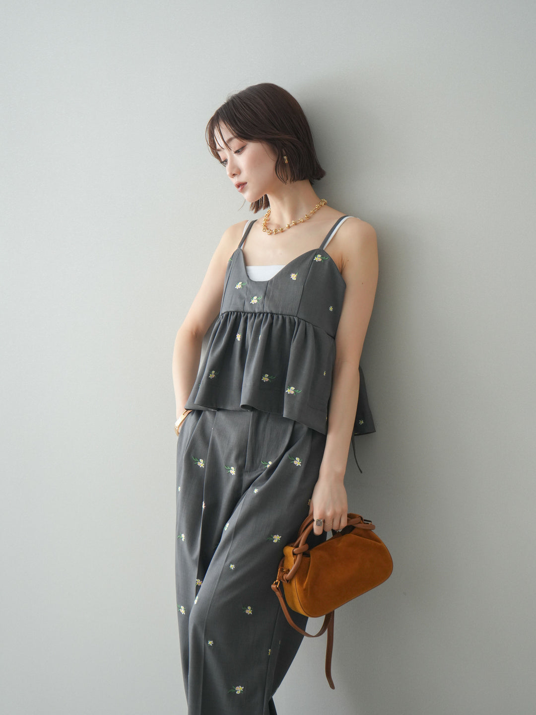 [SET]フラワー刺繍ビスチェ+フラワー刺繍タックパンツ(2set)