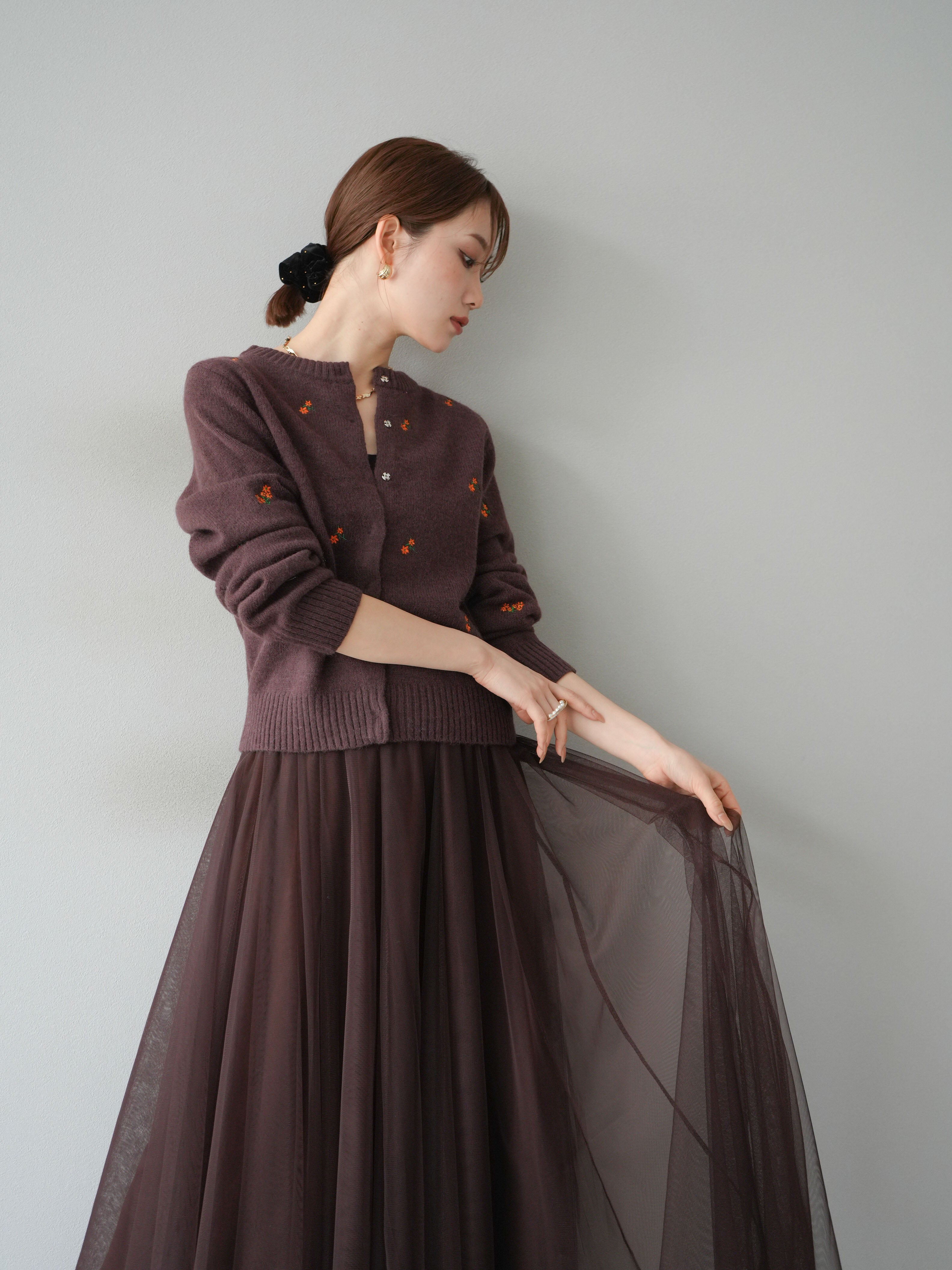 SET]フラワー刺繍ニットカーディガン+チュールボリューム