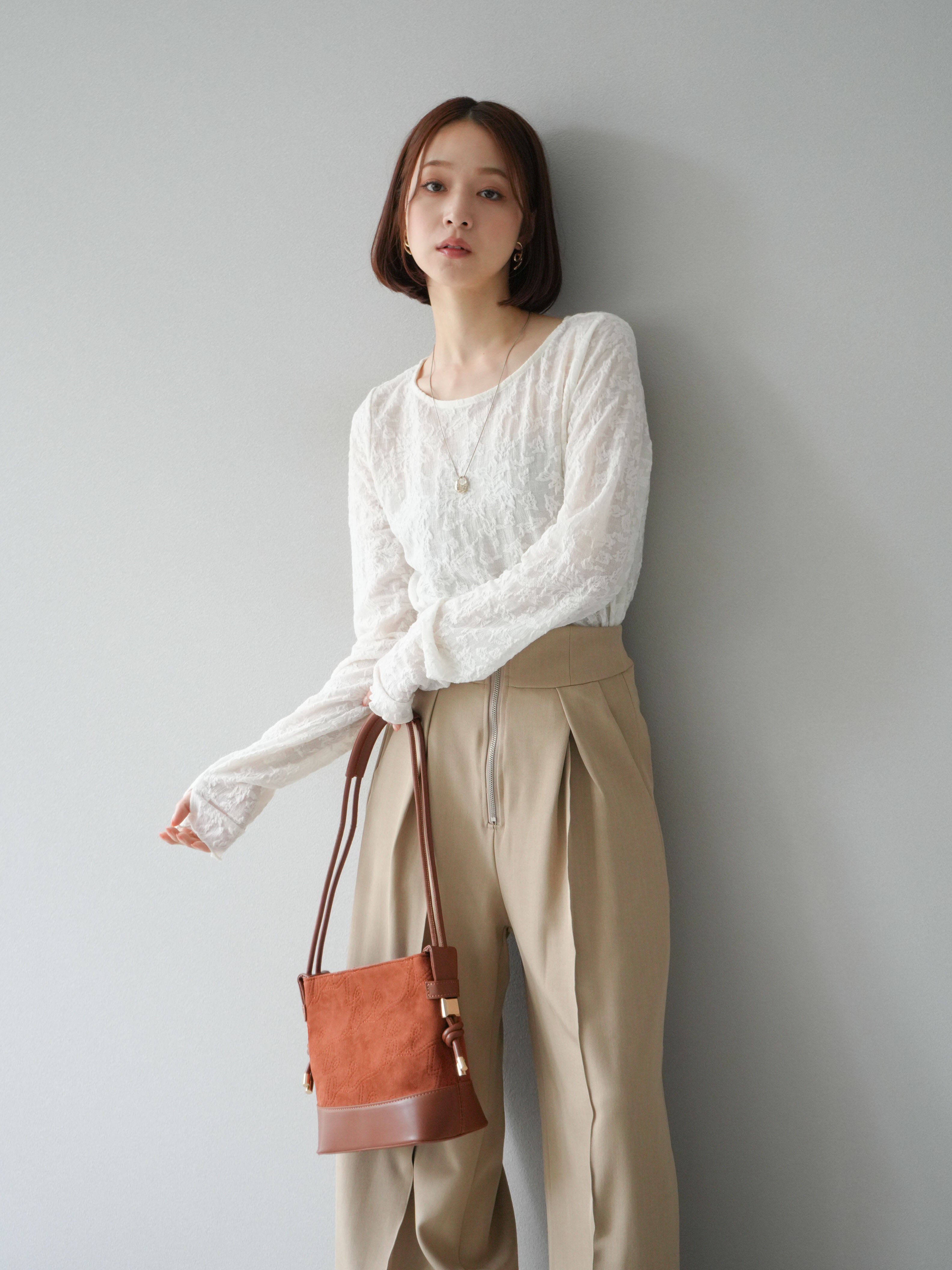 予約]シアージャガードトップス/アイボリー – Lumier