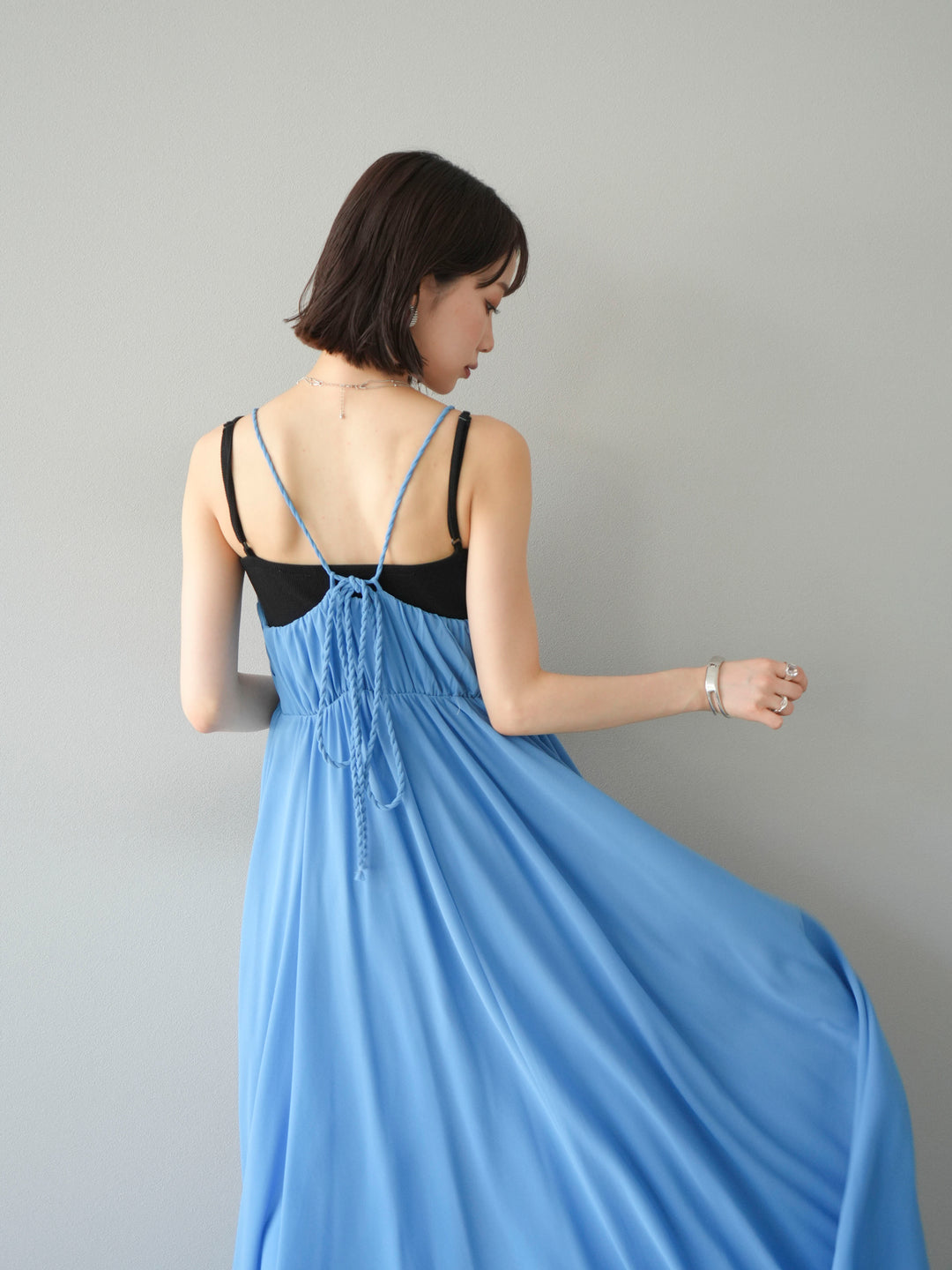 [SET]編み込みデザインシフォンワンピース+カップ付テレコリブベアキャミソール(2set)