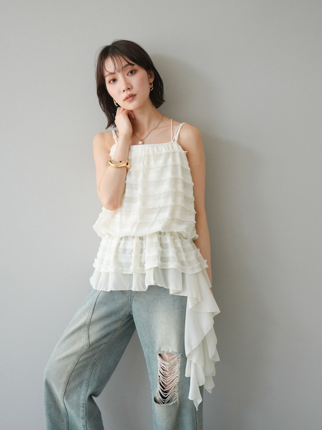 【預購】荷葉邊流蘇吊帶衫/象牙白
