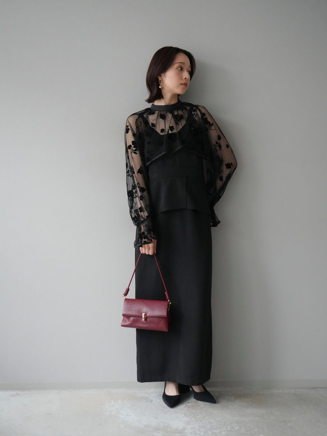 [予約]チュールフラワーフロッキーショートブラウス/ブラック