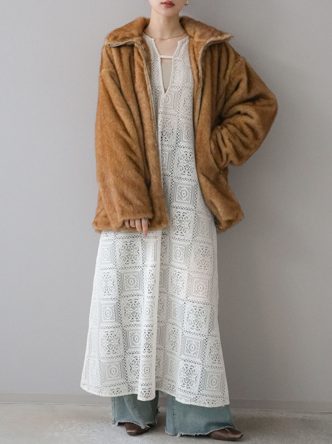 [予約]ファースタンドミドルジップジャケット/ベージュ