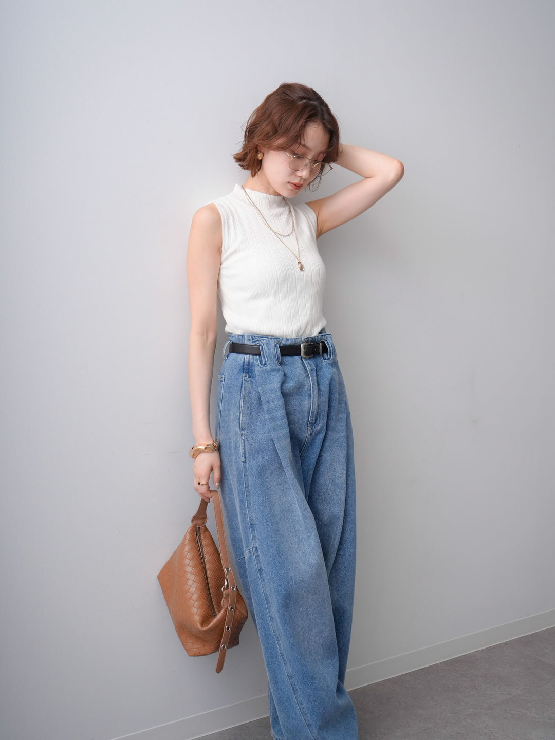 [SET]ランダムリブハイネックノースリニットトップス+ハイウエストベルトループデザインデニムパンツ(2set)