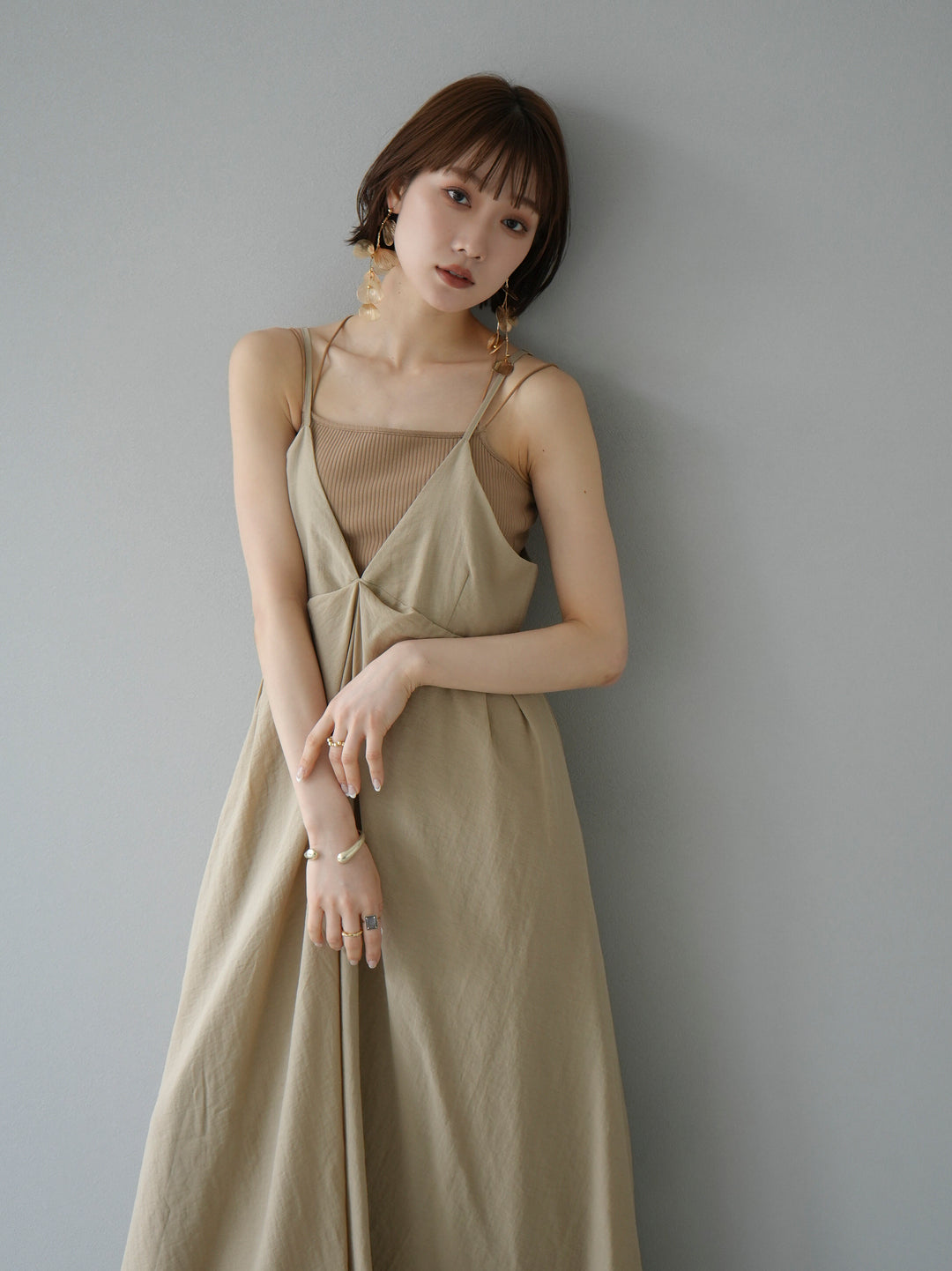 [Pre-order] Linen-touch cache-coeur camisole dress/beige
