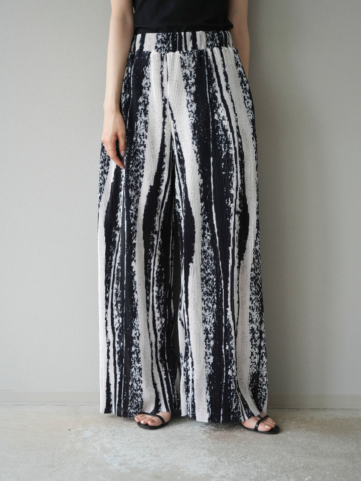 [予約]ニュアンスプリーツワイドパンツ/ブラック