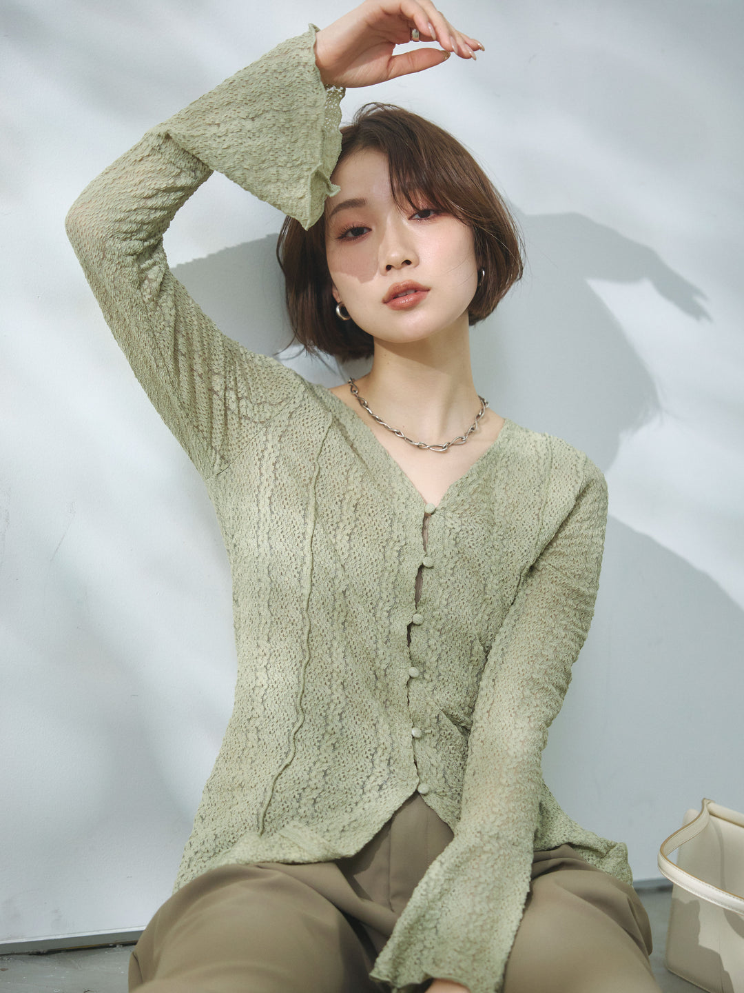 【Allure】[SET]ストレッチレースカーディガン+エステルツイルタックワイドパンツ(2set)