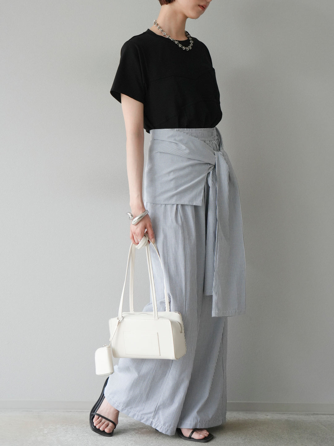 [SET]ビスチェデザインTシャツ+ウエスト巻きストライプイージーパンツ(2set)