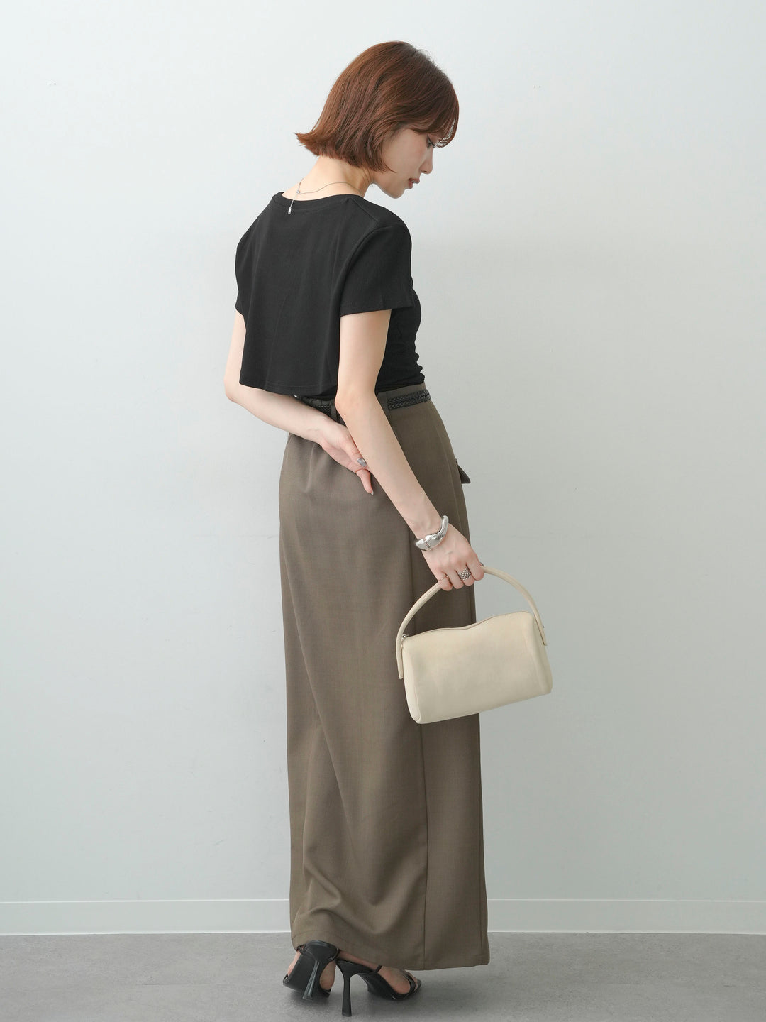 [SET]フロントオープンレイヤードトップスセット+クレープデシンフラップ付きストレートスカート(2set)