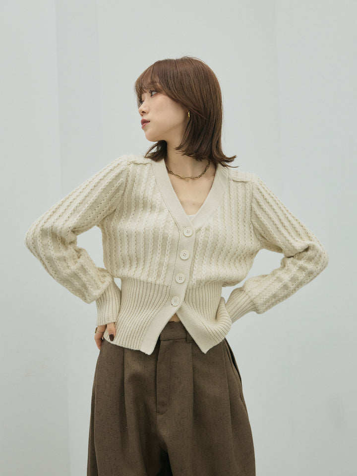 【Allure】[SET]編みこみVネックニットカーディガン+モックスカルゼサイドタックコクーンパンツ(2set)