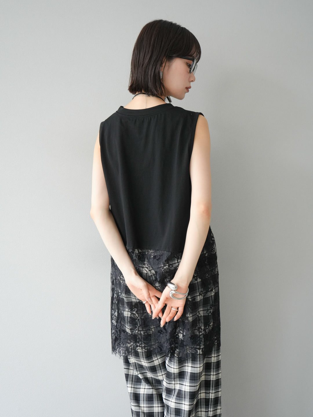 [予約]レース切替ノースリトップス/ブラック