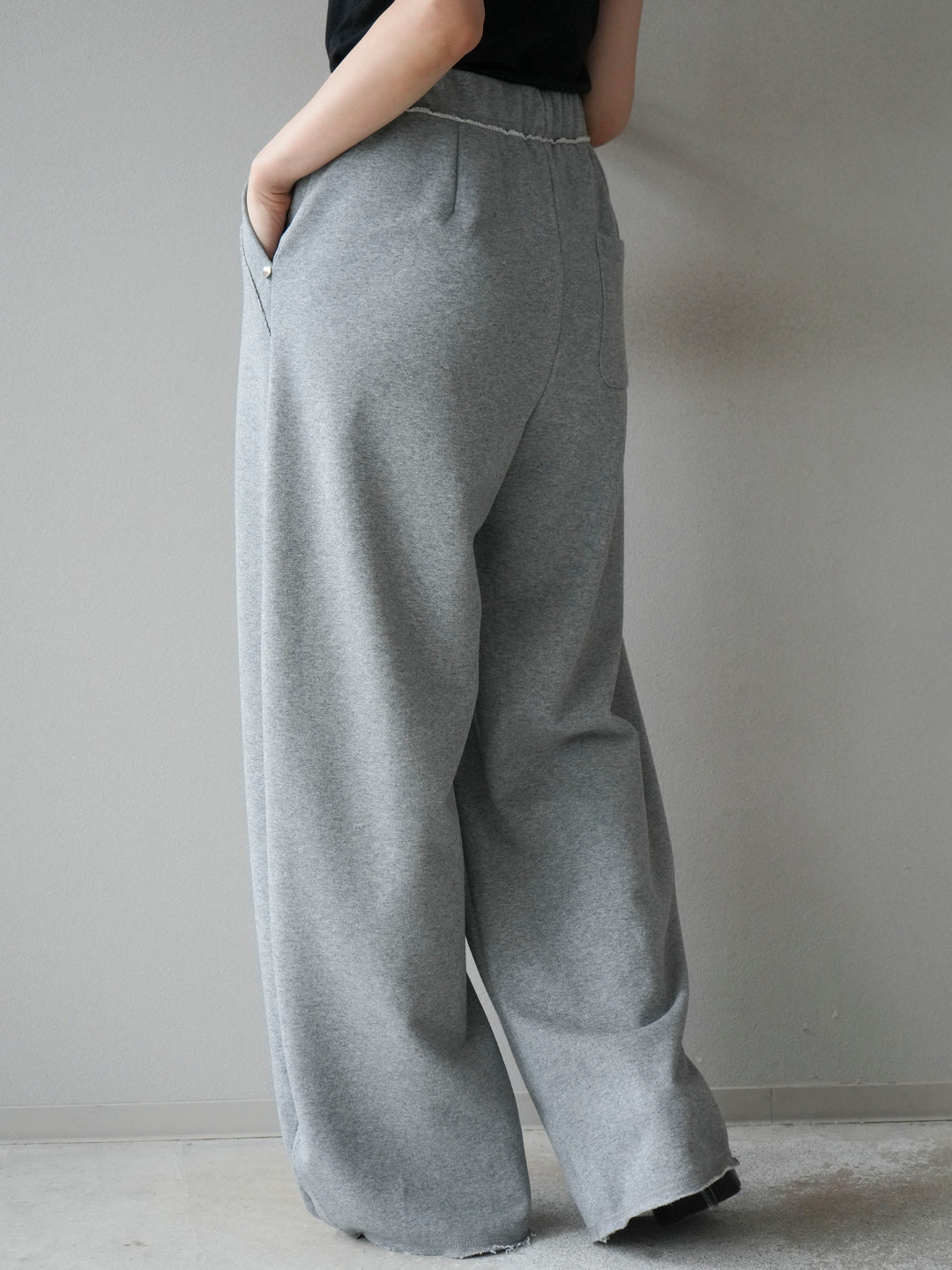 [予約]アウトシームカットオフスエットパンツ/lightgray