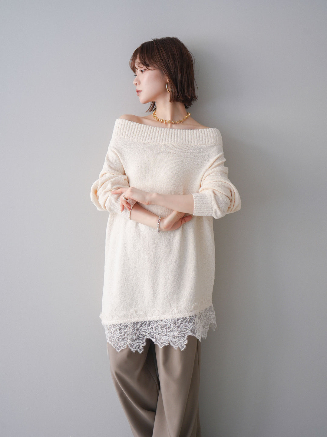 [SET]アシンメトリーレースヘムニットプルオーバー+ベルト付キーホルダーモチーフワイドパンツ(2set)
