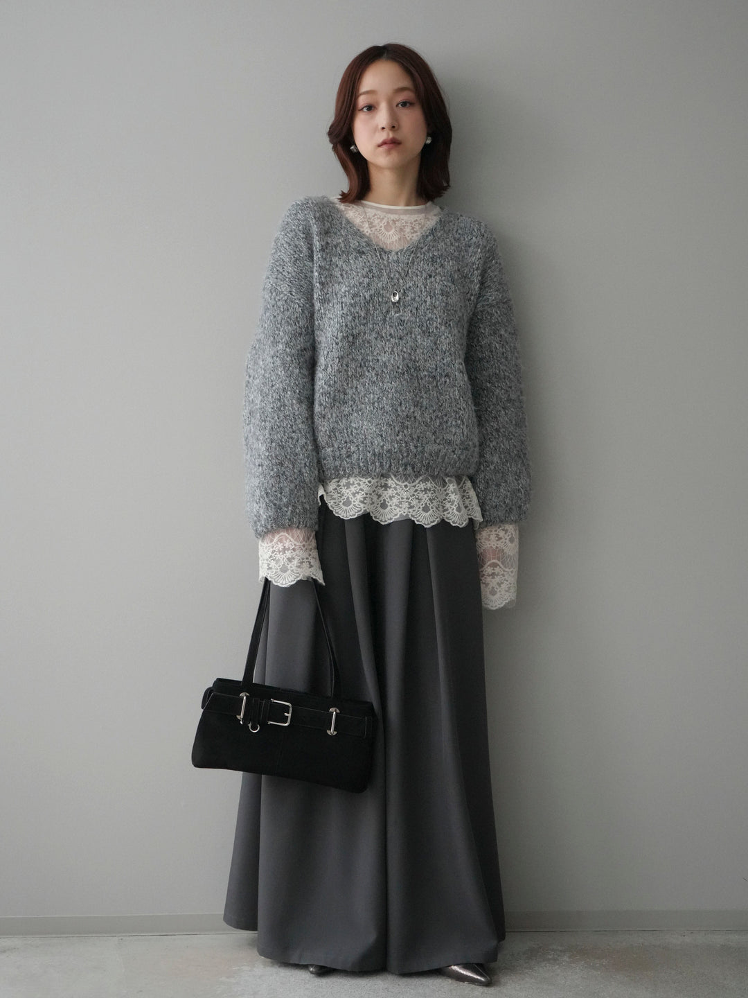 [SET]Vネックミックスヤーンニットプルオーバー+チュールレーストップス+テープベルトタックバギーパンツ(3set)