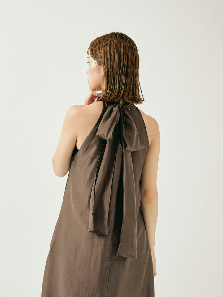 [予約]シャイニーホルターネックレイヤードワンピース/ブラウン