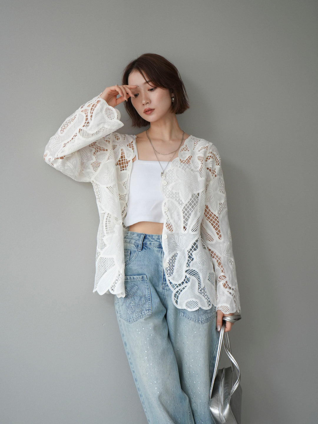 【套裝】3D蕾絲蕾絲上衣+內建胸罩羅紋抹胸吊帶背心（兩件組）