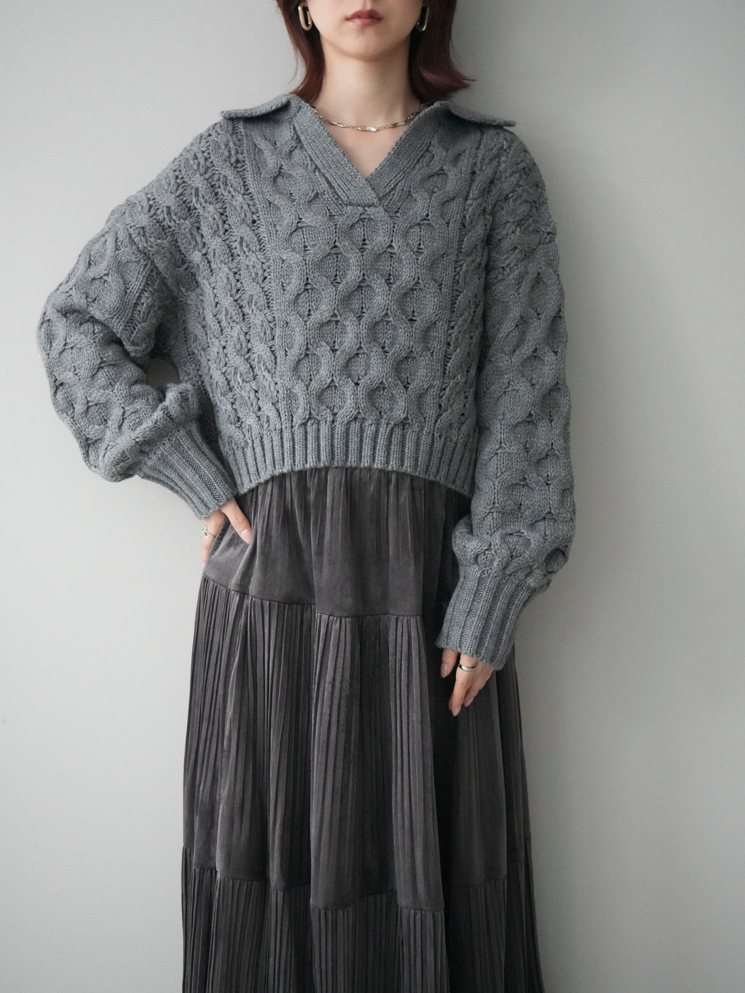 [SET]バルキーケーブルクロップド開襟プルオーバー+ベロアティアードワッシャースカート(2set)
