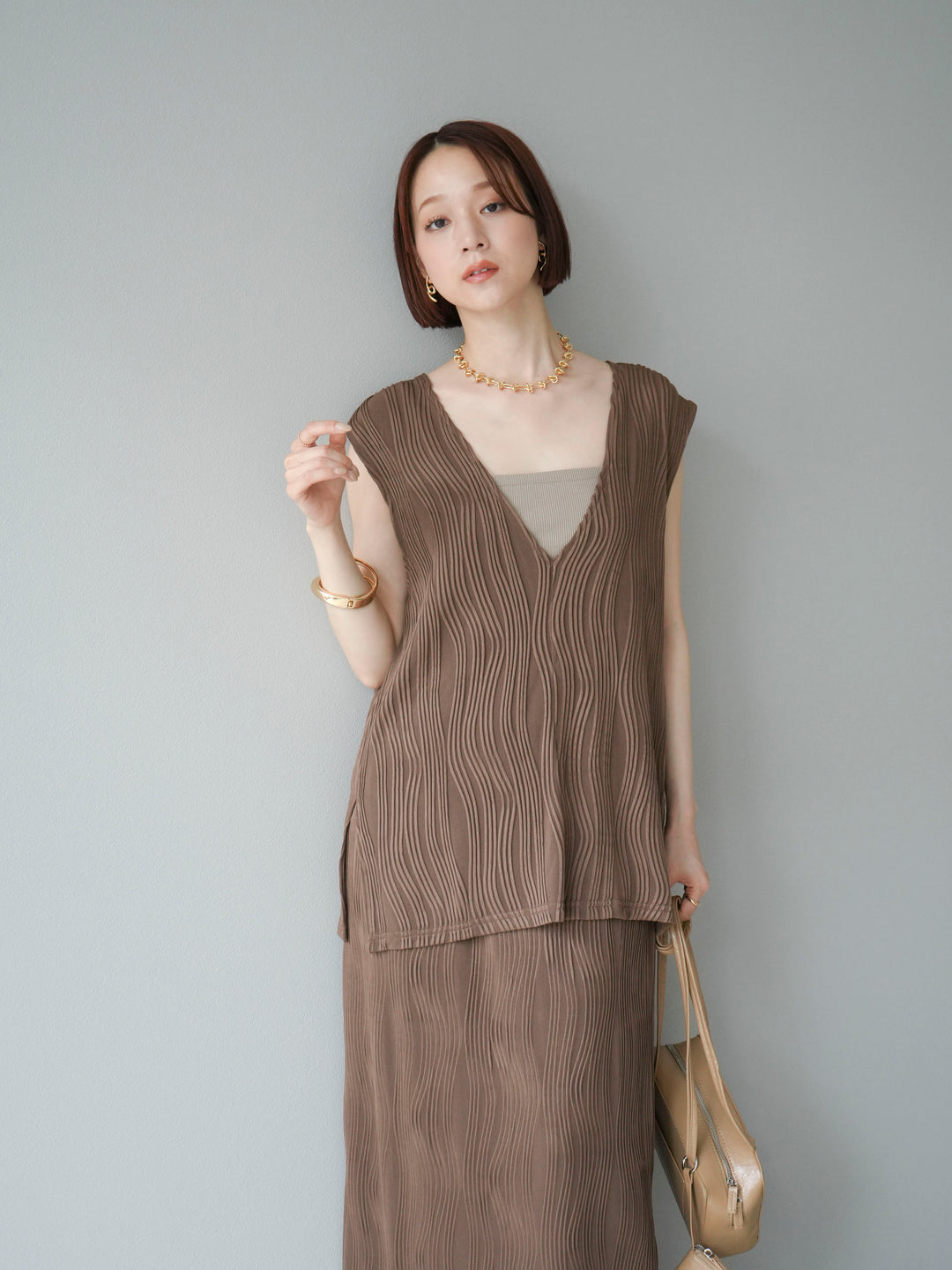 [SET]ウェーブパイピングVネックベスト+カップ付テレコリブベアキャミソール(2set)
