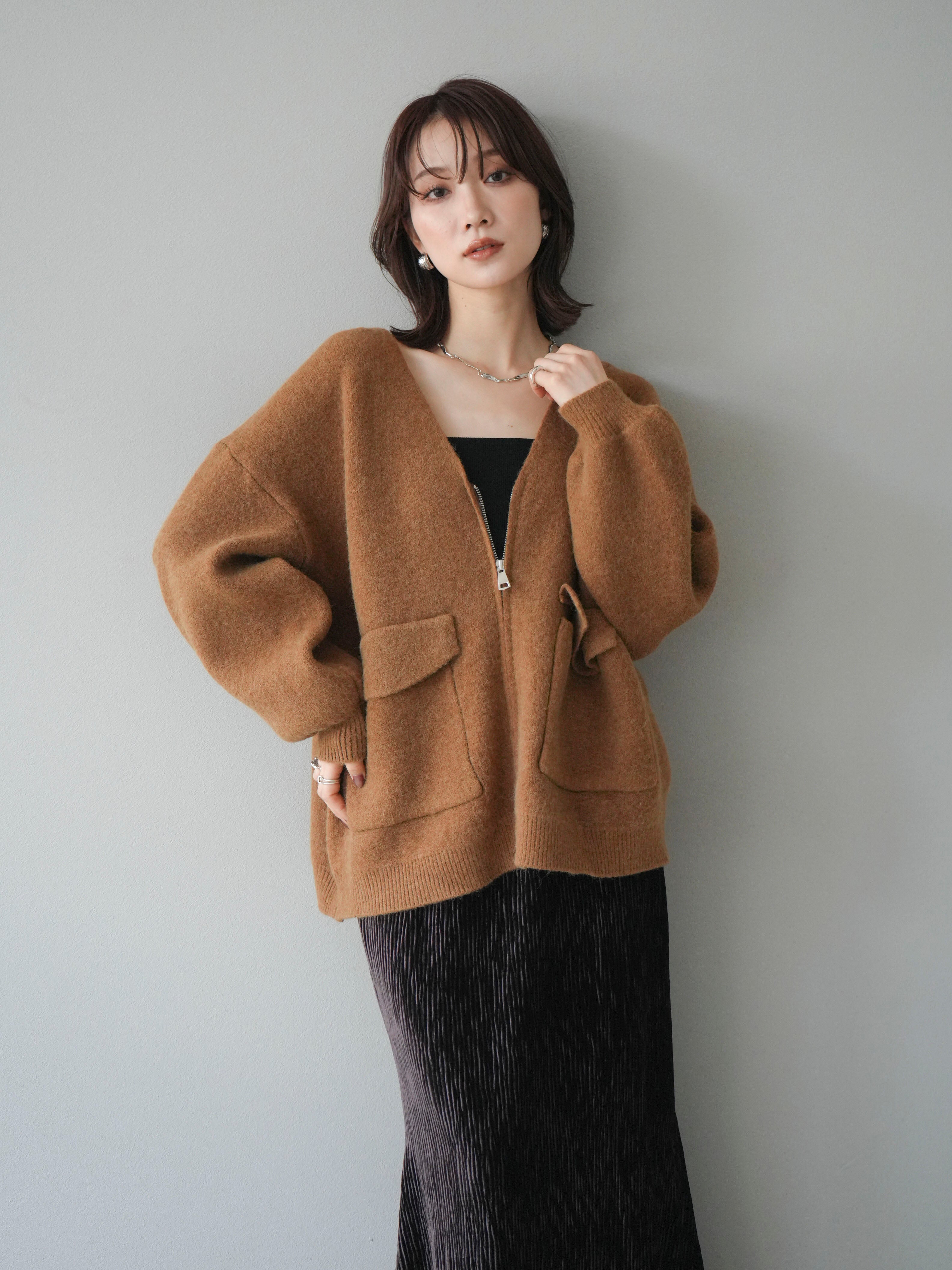 予約]BIGポケットジップニットカーディガン/camel – Lumier