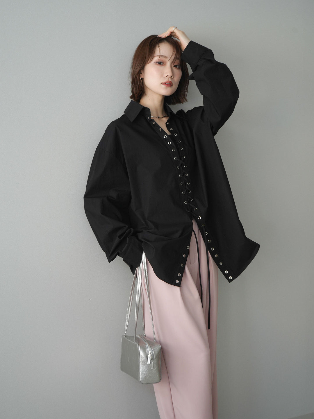 [SET]レースアップブロードシャツ+ベルト付キーホルダーモチーフワイドパンツ(2set)