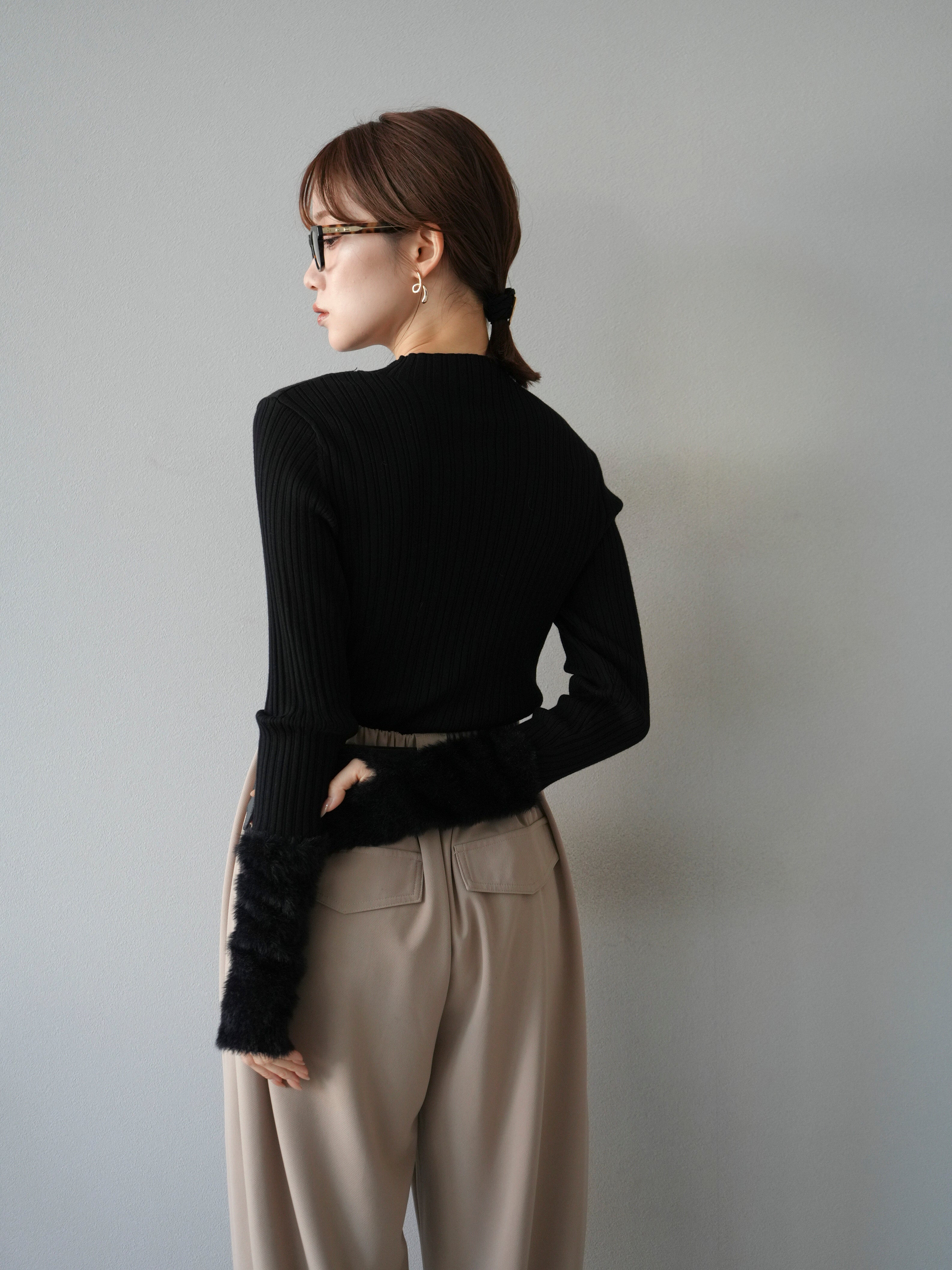 予約]アームシャギーランダムリブニットトップス/ブラック – Lumier